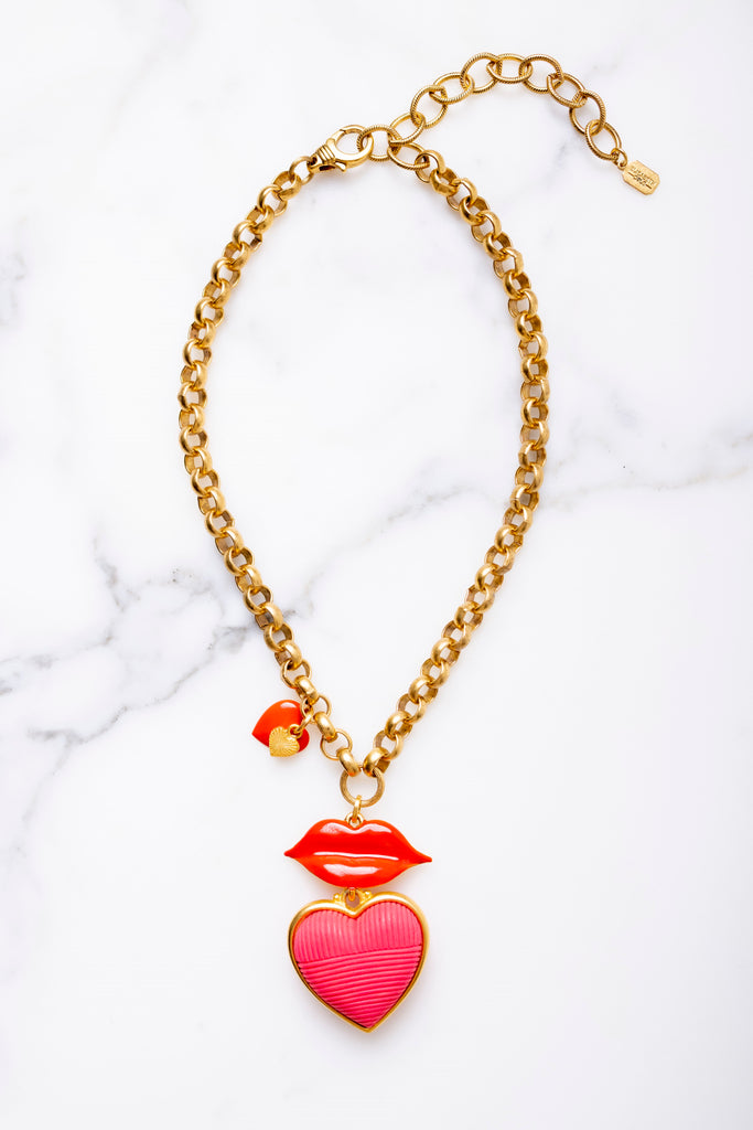 Love Me Necklace