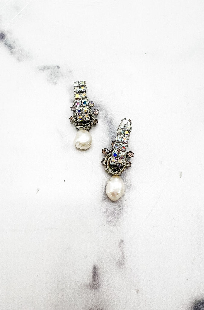 Pearlia Earrings
